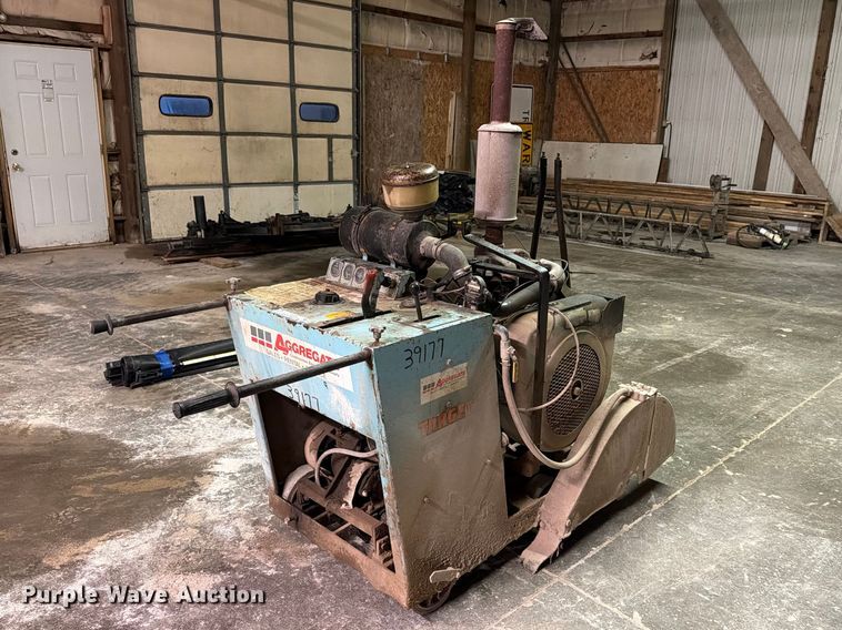 Target Super 6505 concrete saw - FT8128