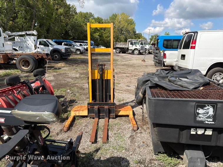 Big Joe 2018-A6 S pallet stacker - FU4659
