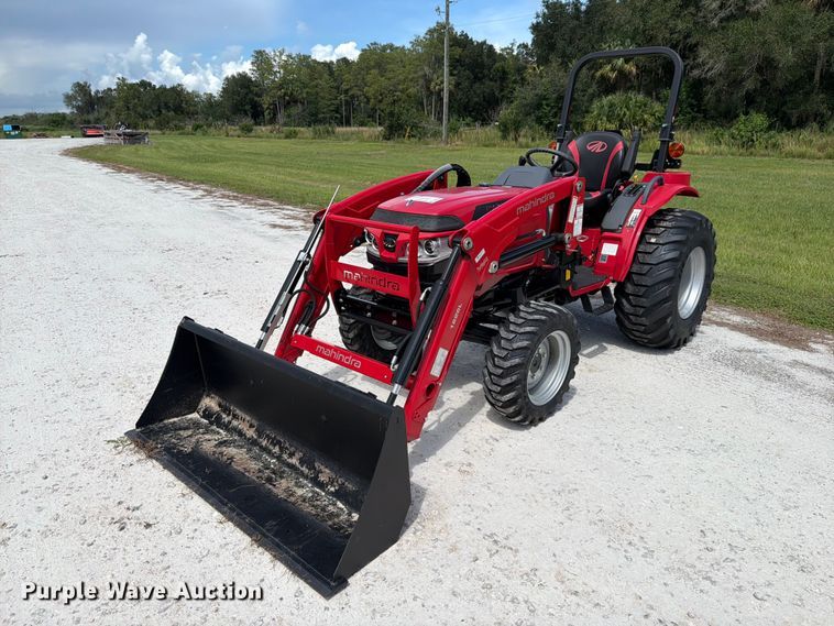 Mahindra 1626 MCH MFWD tractor - DV7378