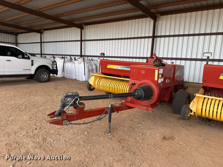 2013 Hew holland BC5070 small square baler - DV8643