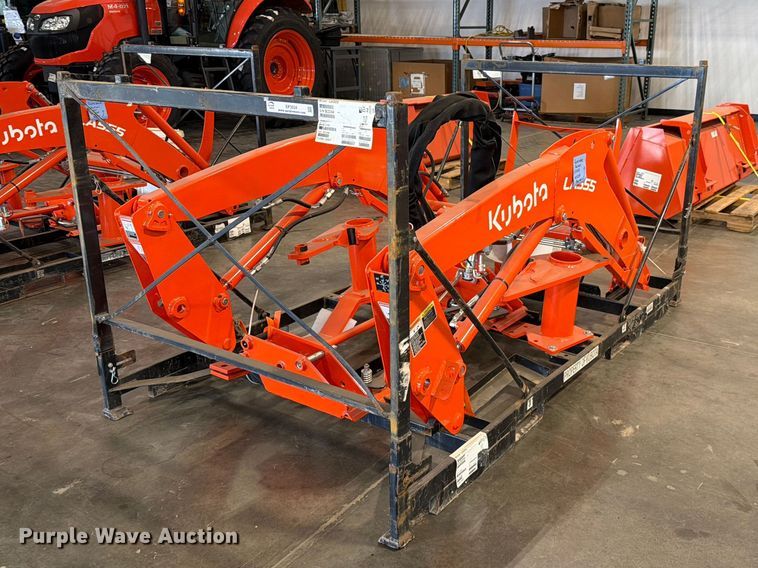 Kubota LA555 loader - EP3034