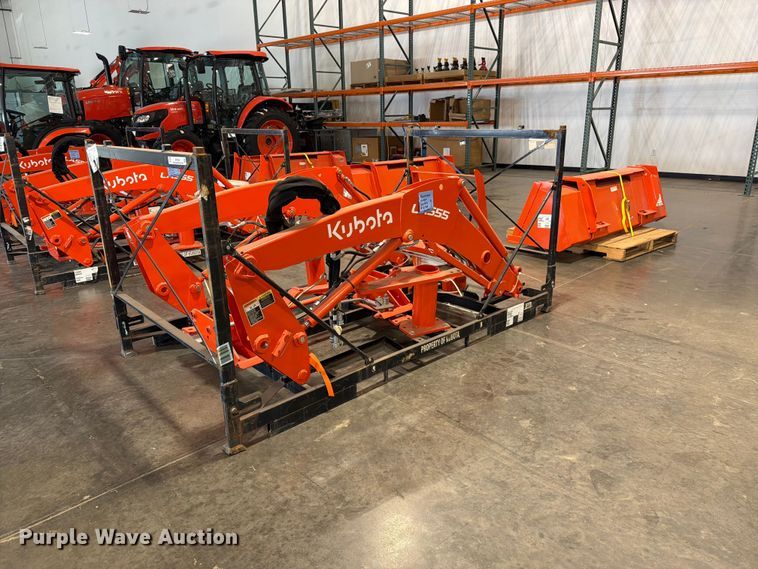 Kubota LA555 loader - EP3036