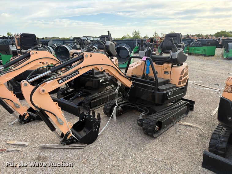 2024 Erie Industries EM15 mini excavator - EU1551