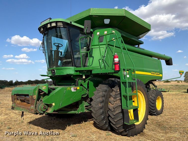 2000 John Deere 9750 STS combine - EW8830