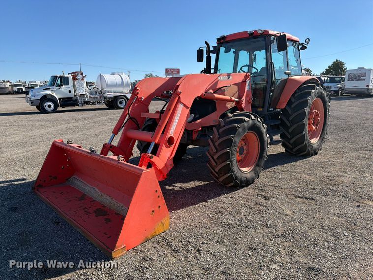 2012 Kubota M126X MFWD tractor - FB5119