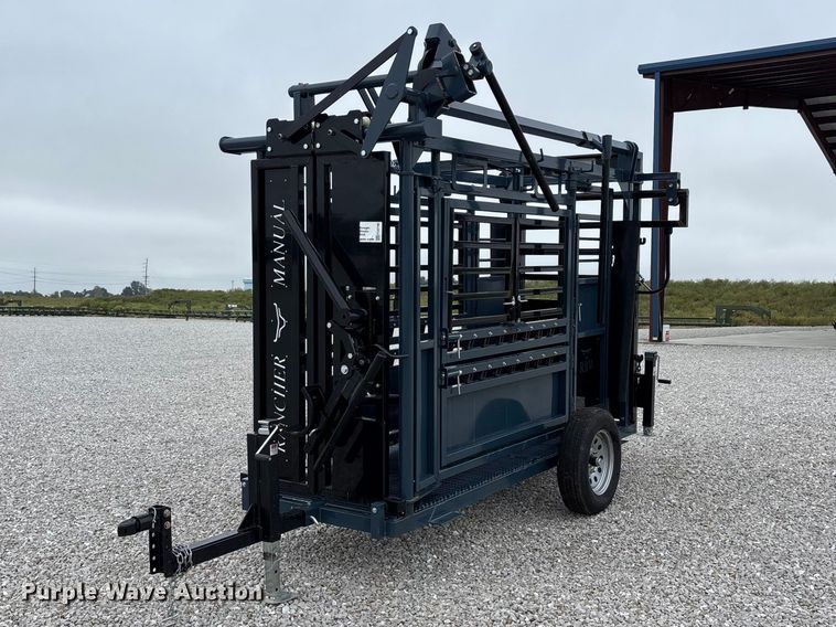 RBW Agricultural Rancher Manual squeeze chute - FG0700
