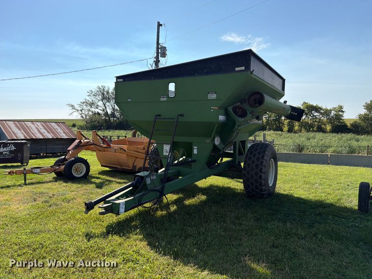 Brent by Unverferth GC472 grain cart - FK3450