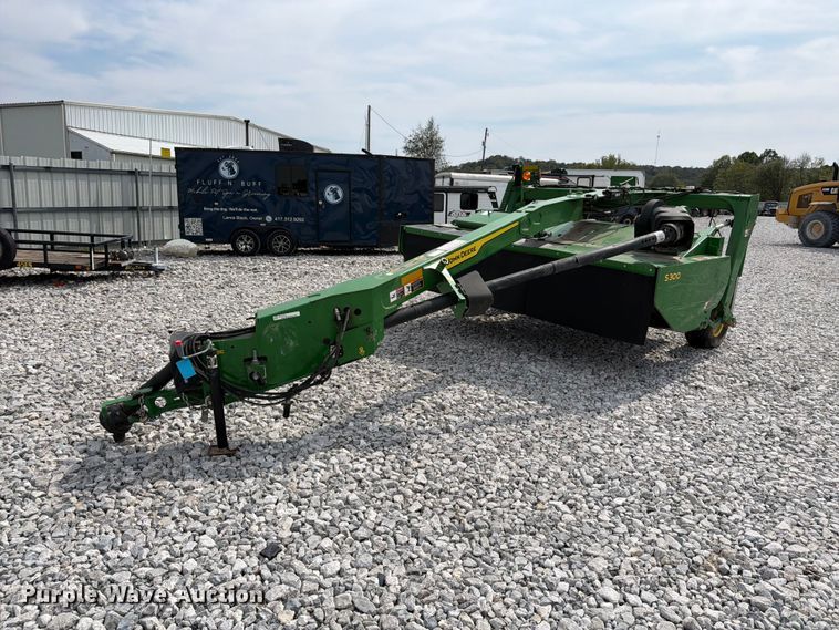 2021 John Deere S300 swather / windrower - YA5296