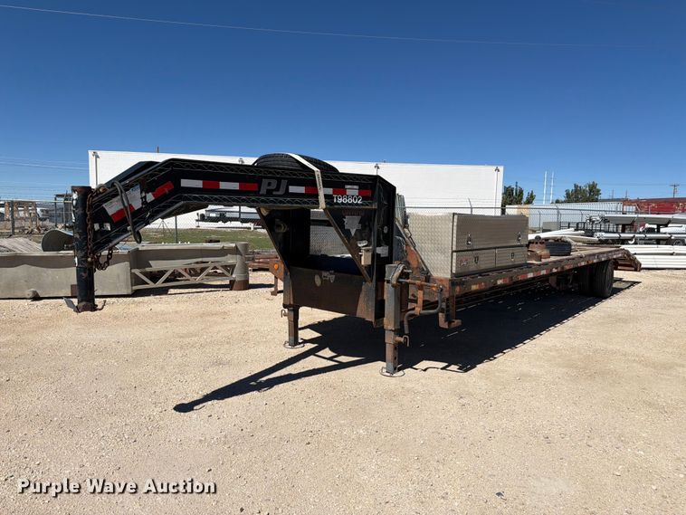 2014 PJ equipment trailer - EW2242