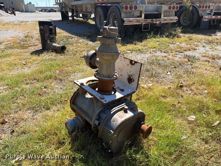 Gardner Denver T5CDL12L92 truck mounted blower - FI0409