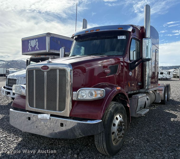 2019 Peterbilt 567 semi truck - YA2222