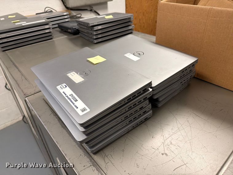 Dell (10) Dell laptops - DY3338