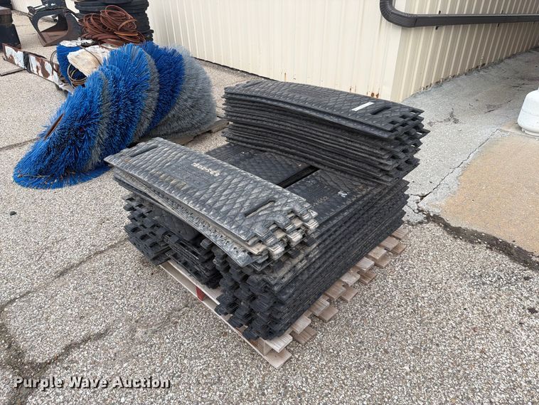 Portable rumble strips - DY3359