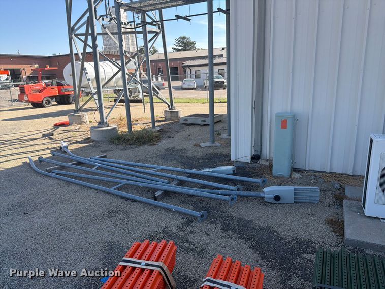 Light pole accessories  - DY3407