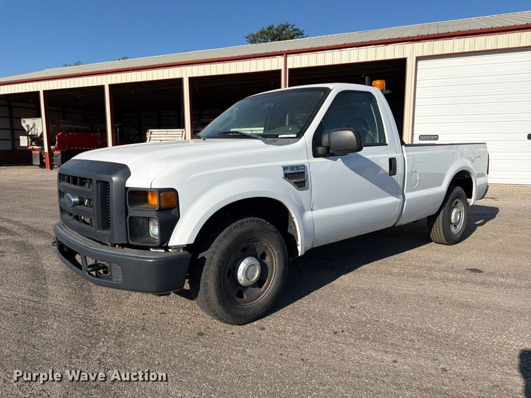 2008 Ford F250 Super Duty pickup truck - EP7596