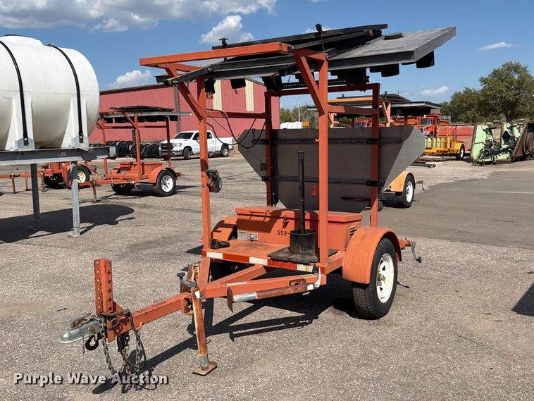 2001 Ver-Mac ST 4825 arrow board trailer - EP7619