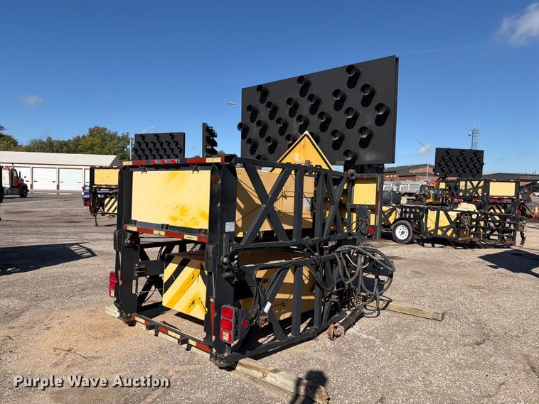 2006 Trinity TMA9182 crash attenuator - EP7661