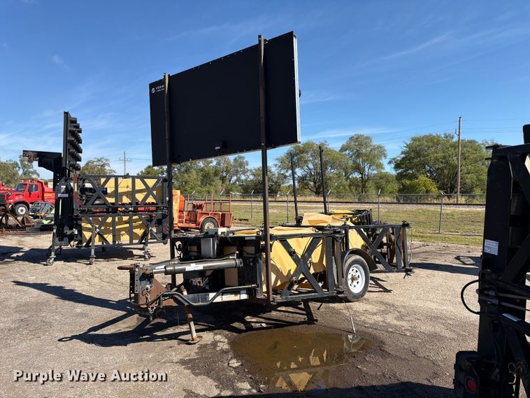 2009 Trinity crash attenuator - EP7665