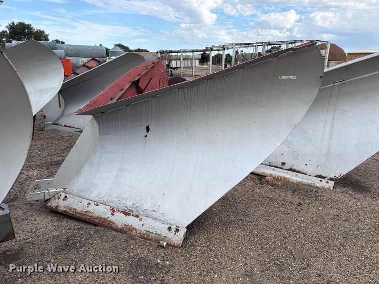 Balderson V-plow - EW4309