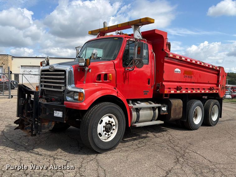 2009 Sterling L7500 Series dump truck - FH6335