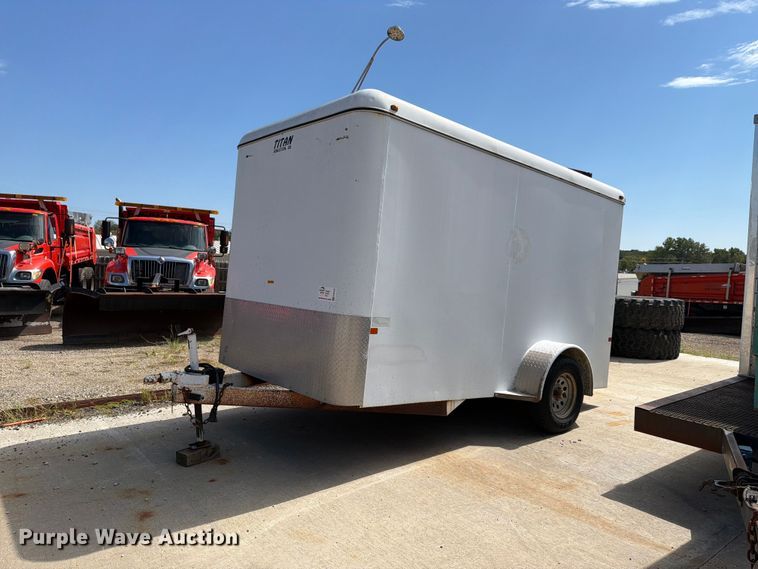 2009 Titan enclosed trailer enclosed cargo trailer - FH6336