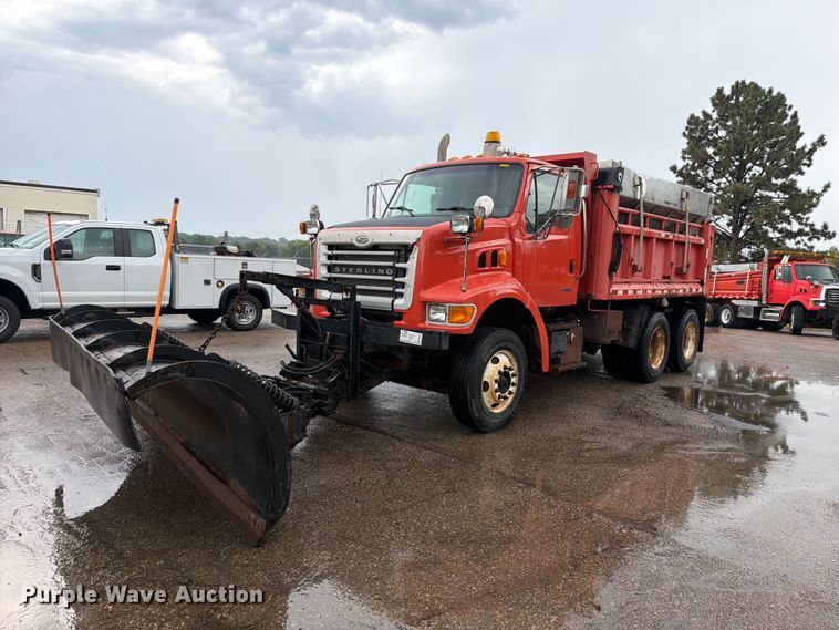 2003 Sterling L7500 dump truck - FH6352
