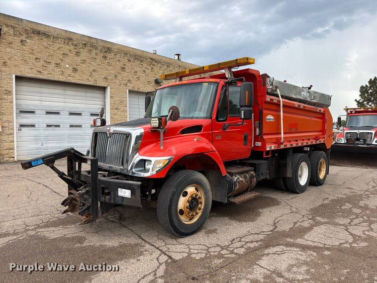 2007 International 7400 dump truck - FN1521