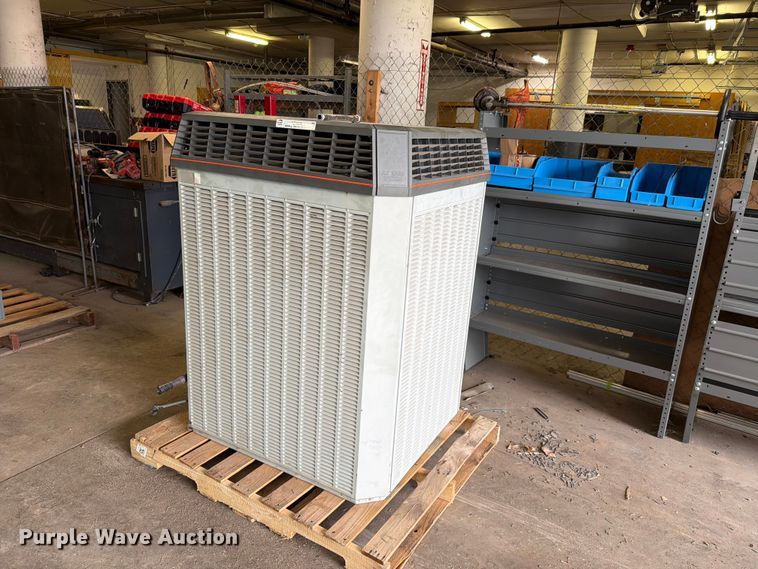 1995 Condensor XL1200 condenser - NF9598