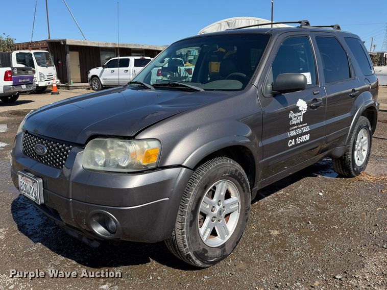 2006 Ford Escape SUV - EA0052