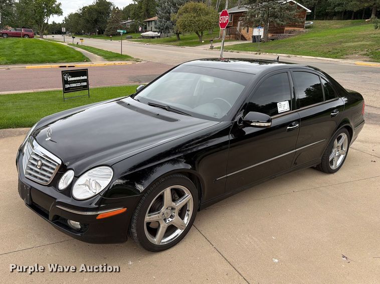 2007 Mercedes-Benz E-550  - EA0575
