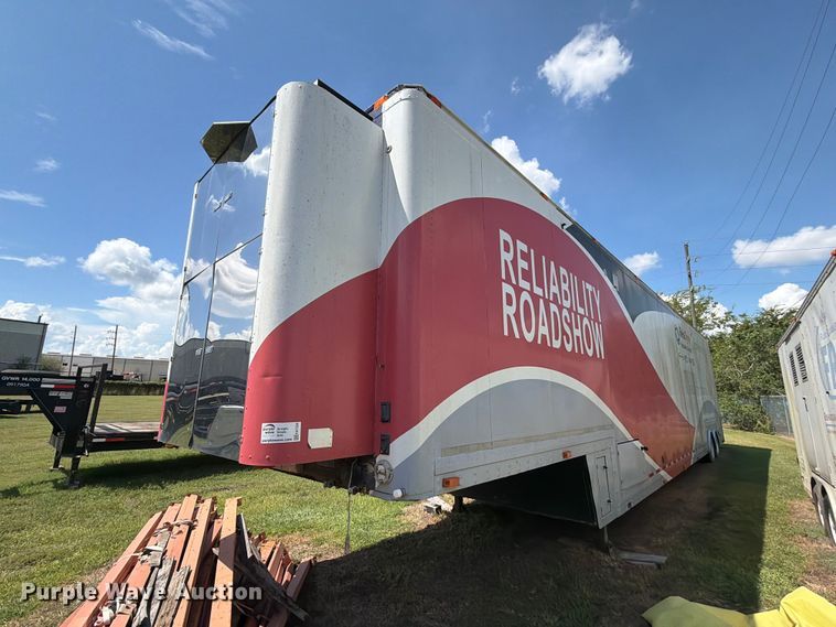 2002 Kentucky dry van trailer - EA7329