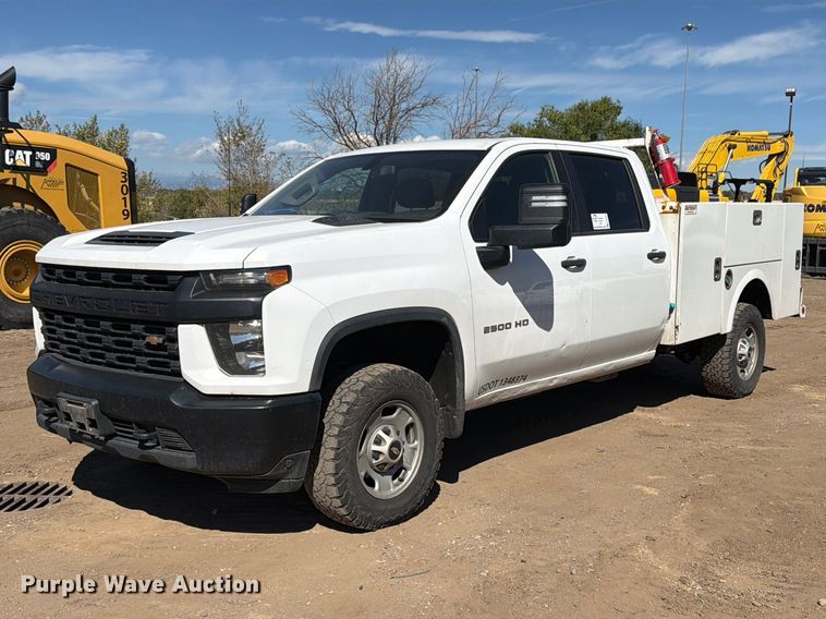 2020 Chevrolet Silverado 2500 Crew Cab utility bed pickup truck - ED0200