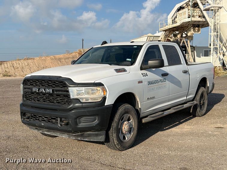 2019 RAM 2500 Crew Cab pickup truck - ED5021