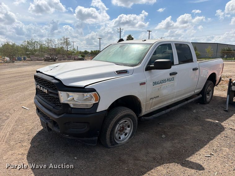 2020 RAM 2500 Crew Cab pickup truck - ED5026