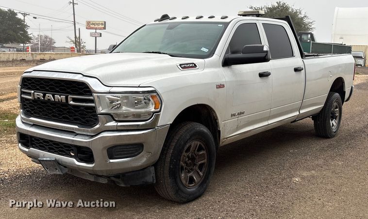 2019 RAM 2500HD Crew Cab pickup truck - ED5035