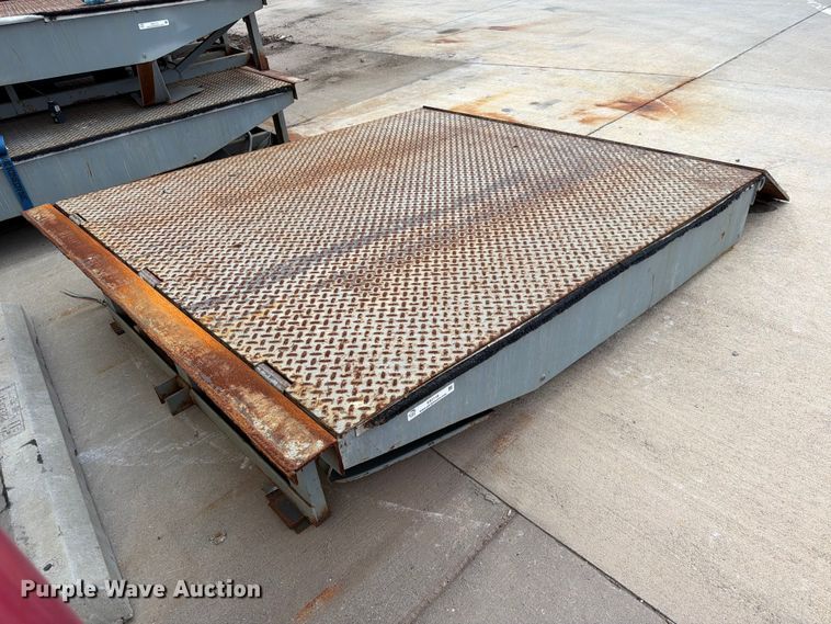 Dock leveler - ES1110