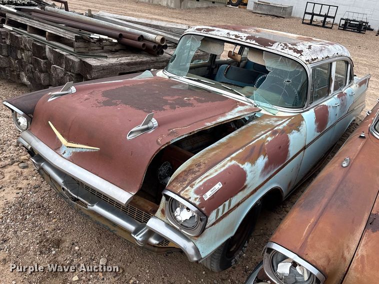 Chevrolet Belair sedan - EW4472