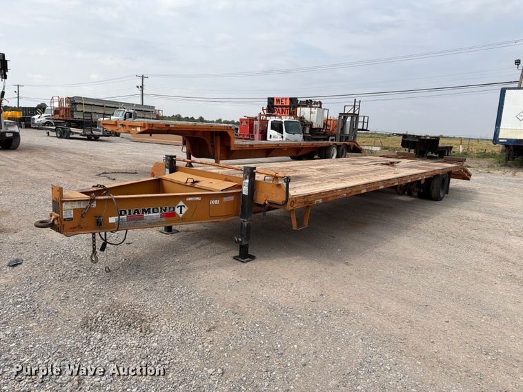 2017 Diamond T 10230DTF equipment trailer - EW8932