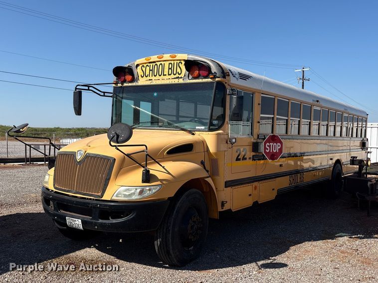 2009 IC PB105 school bus - EX0044