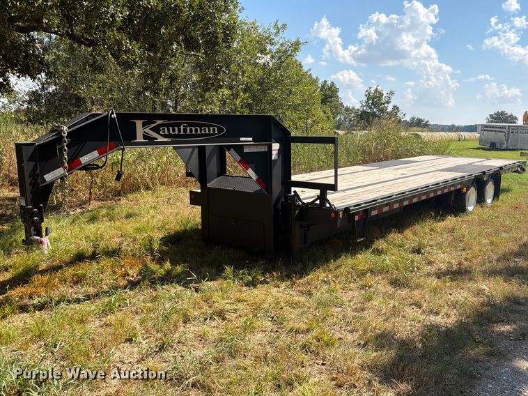 2021 Kaufman FHT-15K-30D equipment trailer - EX0537