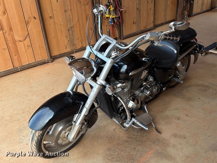 2003 Honda VTX1800 motorcycle - EX0557