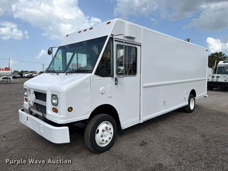 箱付未使用級 el Bulli 1998-2002 日本語版 エル・ブリ CD付 Freightliner MT55 Delivery Truck or Van For Sale | Purple Wave Auction