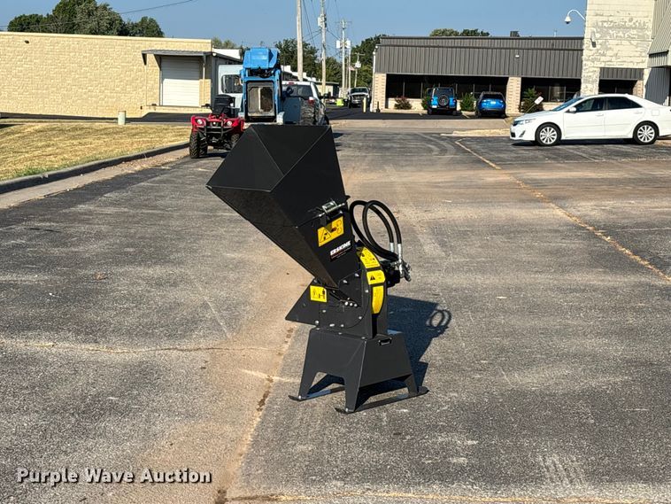 Erskine CH450H  compact utility loader wood chipper - FG0680