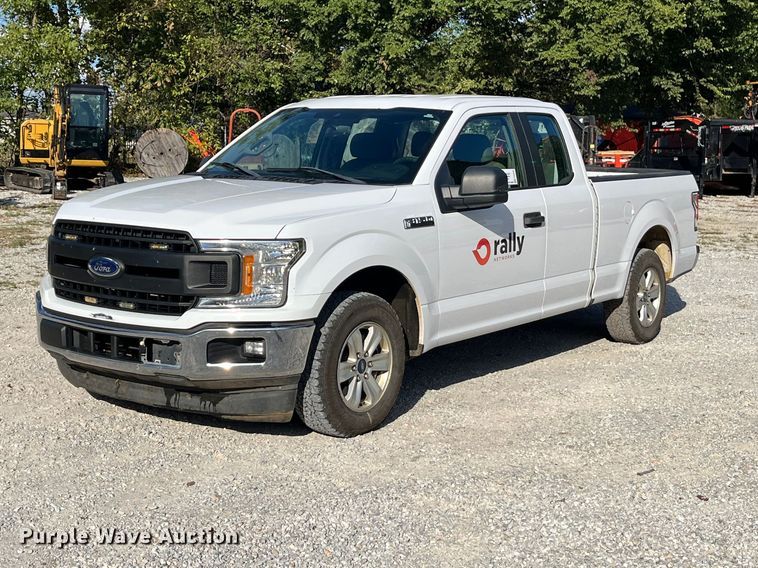 2019 Ford F150 XL Ext. Cab pickup truck - FG0686