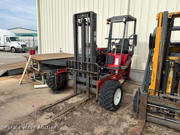 2003 Moffett M5500 forklift - FK3788