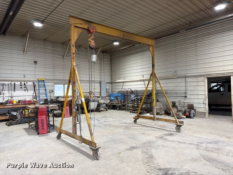 Shop built gantry crane - FK3806