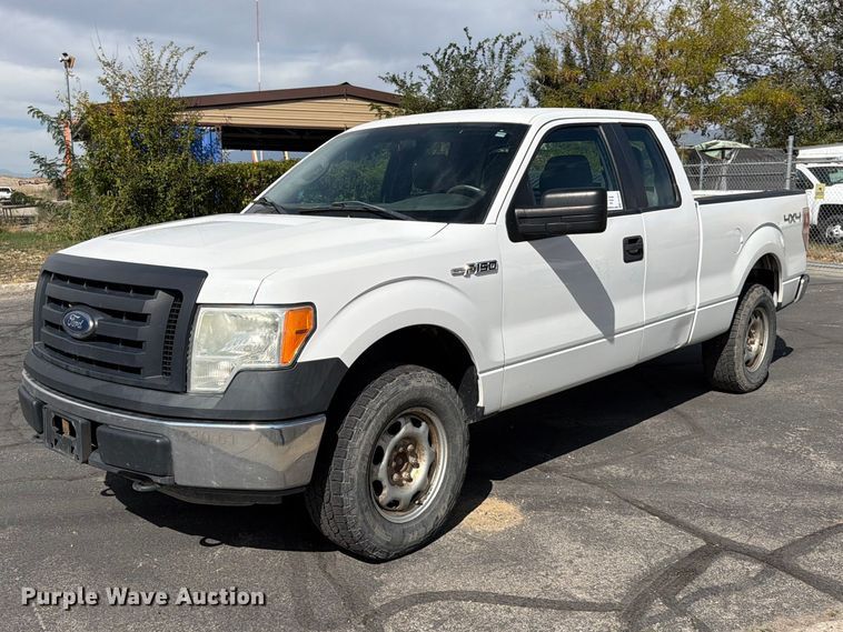 2012 Ford F150 XL Ext. Cab pickup truck - FK4642
