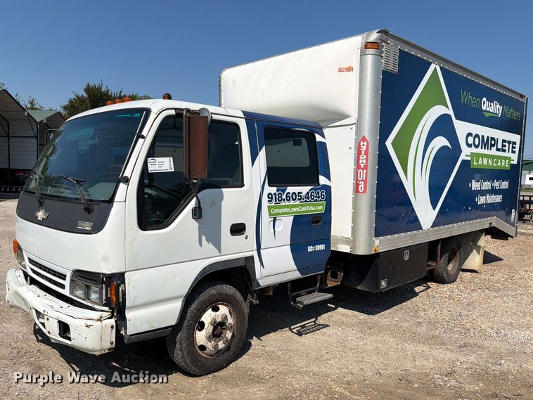 2005 Chevrolet W4S042 box truck - FK5262
