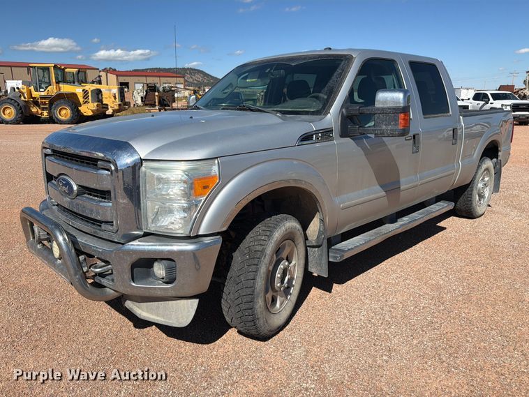 2011 Ford F250 Super Duty Crew Cab pickup truck - FM7676