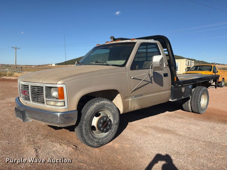 1991 GMC 3500 flatbed pickup truck - FM7680